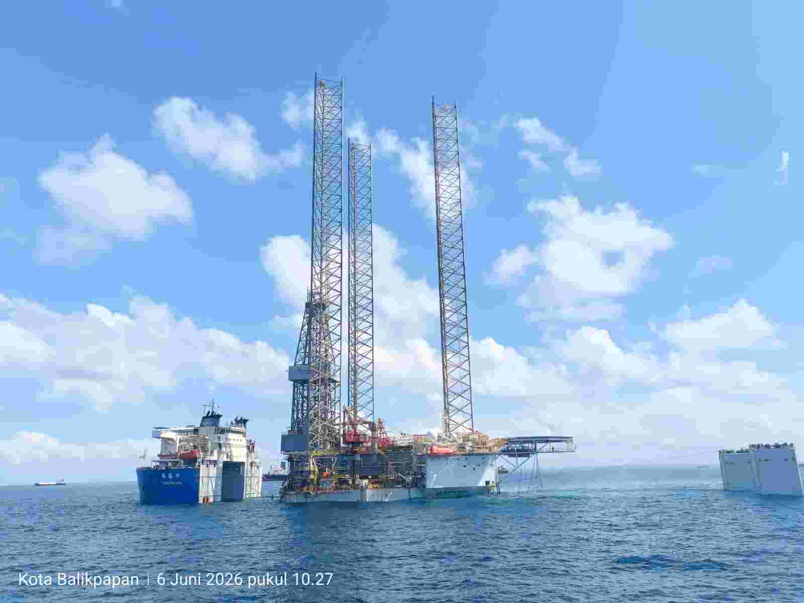 PJM Sukses Dukung Pemindahan Rig Lepas Pantai di Balikpapan, Wujudkan Operasi Maritim yang Aman dan Andal