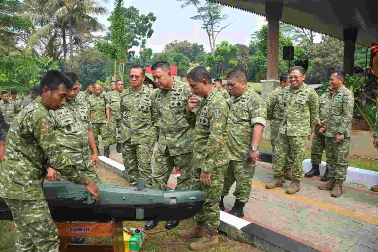 PERKUAT SINERGI TRIMATRA DANKODAERAL III HADIRI GLADI MODEL OPERASI GERILYA MODERN KOGABWILHAN I TA. 2026