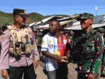 Kodim 1714/Puncak Jaya dan Polri Laksanakan Patroli Cipta Kondisi Kabupaten Puncak Jaya Dalam Kondisi Aman