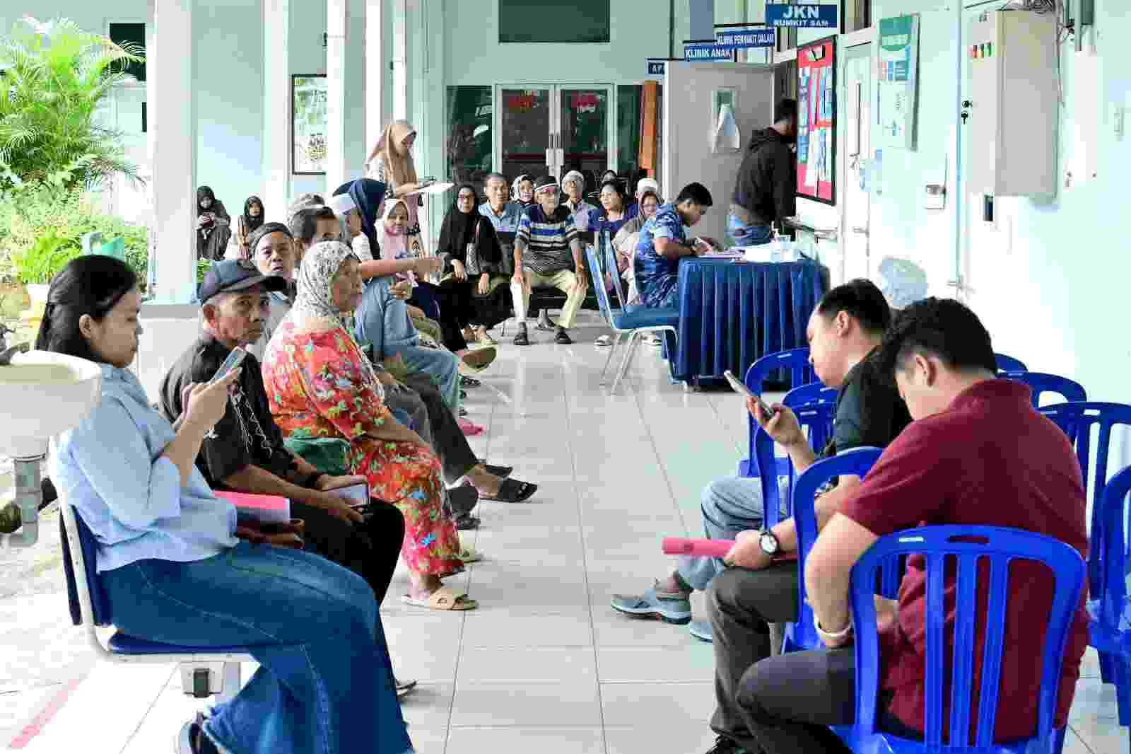 Sambut Hari Bakti ke-79 TNI AU 2026, Lanud Sjamsudin Noor Gelar Pemeriksaan Mata Gratis bagi Masyarakat Kalsel