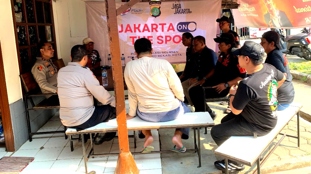Program Jakarta On The Spot, Kapolsek Bekasi Selatan Ajak Potensi Masyarakat Tingkatkan Kepedulian Menjaga Lingkungan dan Kamtibmas