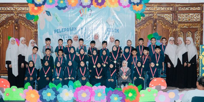 Dirgantara Digital Studio (DDS) Depok Dokumentasi Wisuda PELEPASAN SISWA TK B ALFABETA – BUKIT DAGO