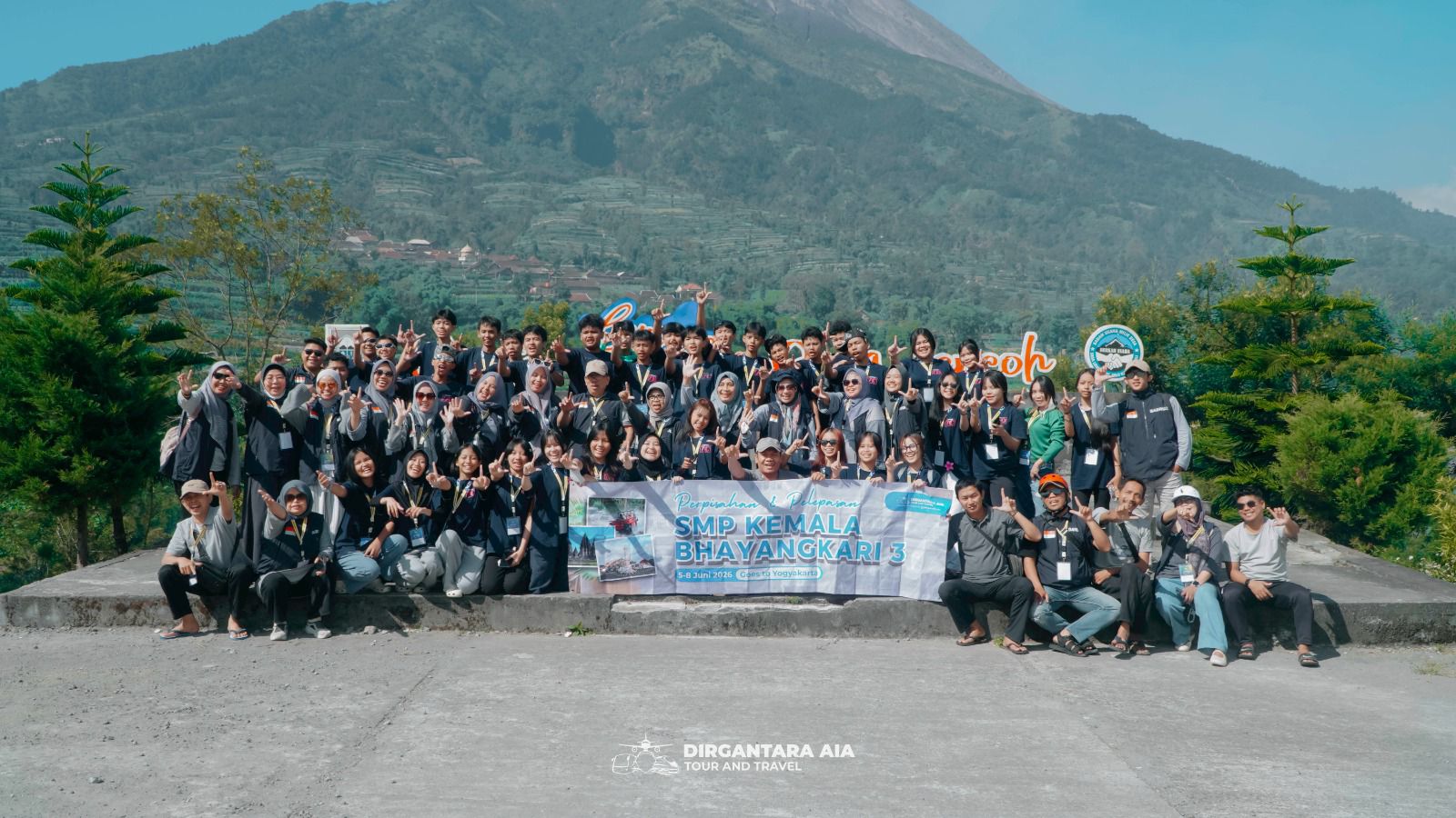 SMP Kemala Bhayangkari 3 Jakarta Selatan Gelar Outing Activities Kelas IX Ke Yogyakarta Tahun 2026
