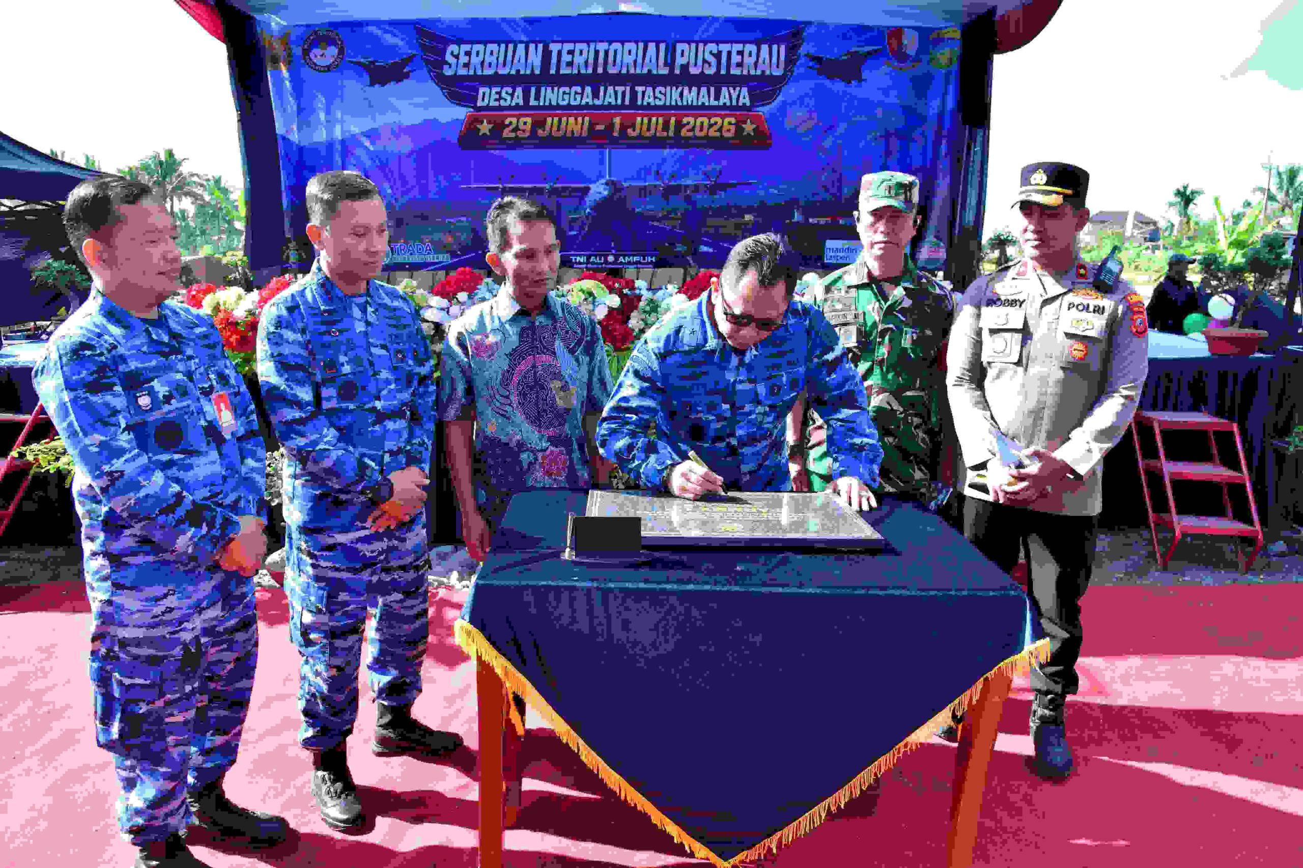 Serbuan Teritorial Pusterau Dorong Pemberdayaan Masyarakat dan Wisata Dirgantara di Tasikmalaya