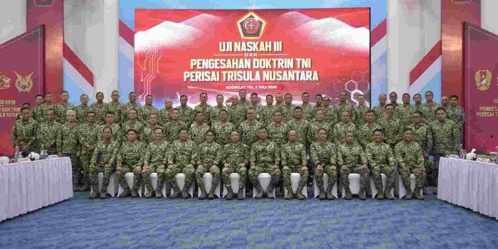 Panglima TNI Pimpin Pengesahan Doktrin “Perisai Trisula Nusantara”, Tegaskan Adaptasi TNI Hadapi Perang Modern