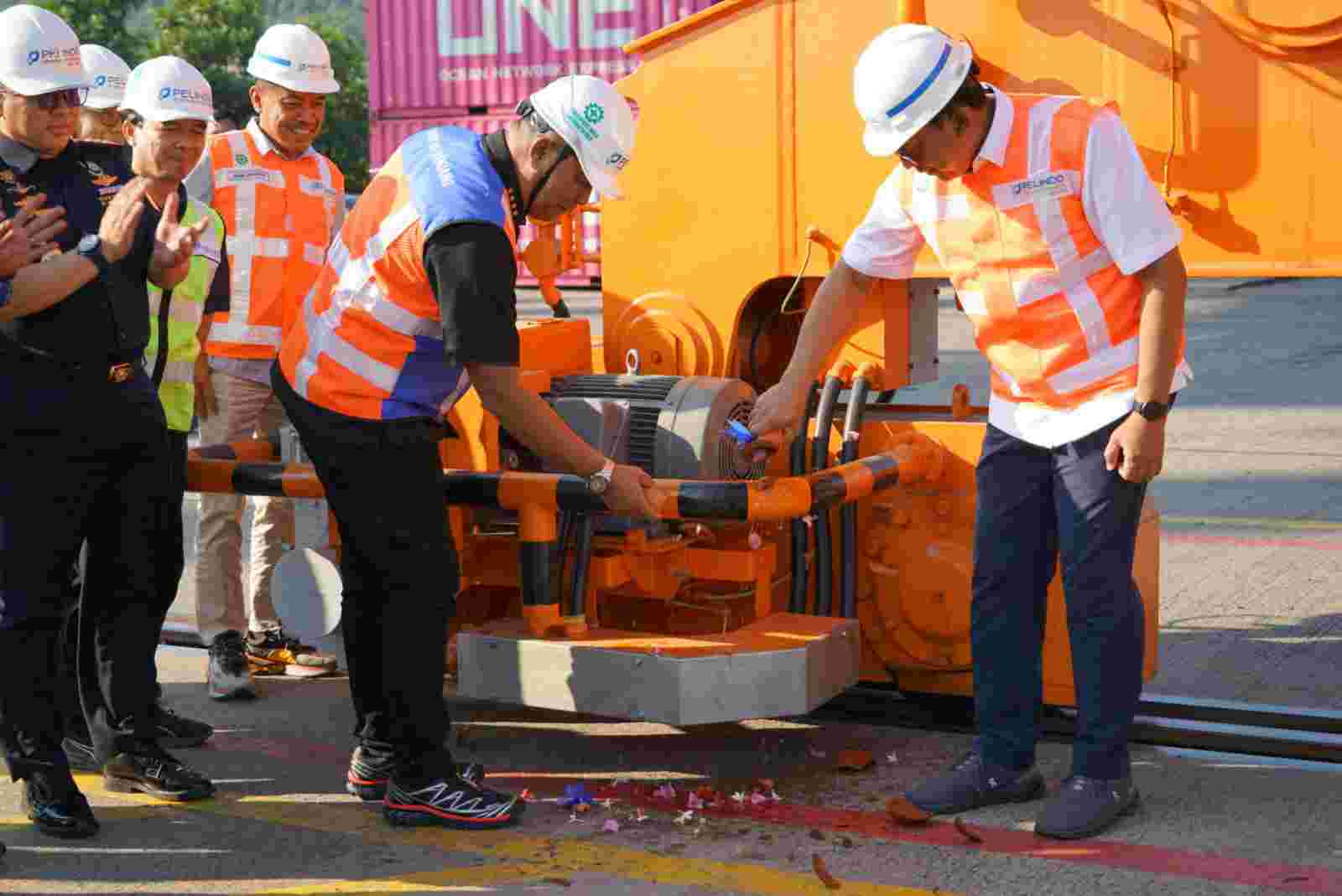 Pengoperasian QCC 004 Perkuat Daya Saing Pelabuhan Panjang sebagai Gerbang Logistik Sumatra
