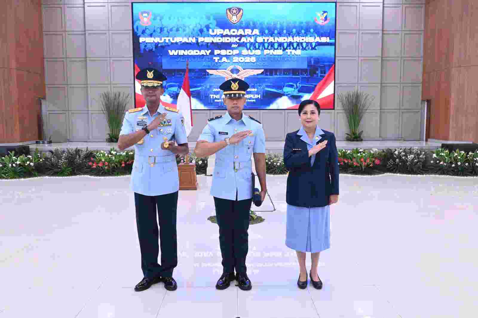 22 Perwira Lulusan PSDP Khusus Penerbang Perkuat TNI Angkatan Udara