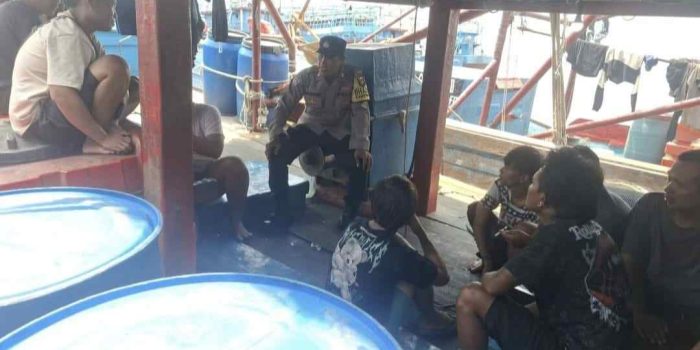 Bhabinkamtibmas Polsek Sunda Kelapa Polres Priok, Tingkatkan Harkamtibmas Melalui Kegiatan DDS di Pelabuhan Muara Angke