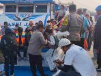 Polsek Sunda Kelapa Tingkatkan Pelayanan dan Pengamanan Wisatawan di Dermaga Kali Adem Menuju Kepulauan Seribu Polsek Sunda Kelapa Tingkatkan Pelayanan dan Pengamanan Wisatawan di Dermaga Kali Adem Menuju Kepulauan Seribu