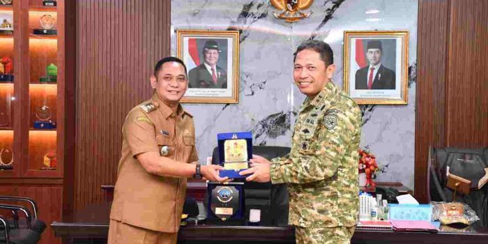 PERKUAT SINERGI TNI AL DAN PEMERINTAH DAERAH, DANKODAERAL III LAKSANAKAN KUNJUNGAN KERJA KE BUPATI BEKASI
