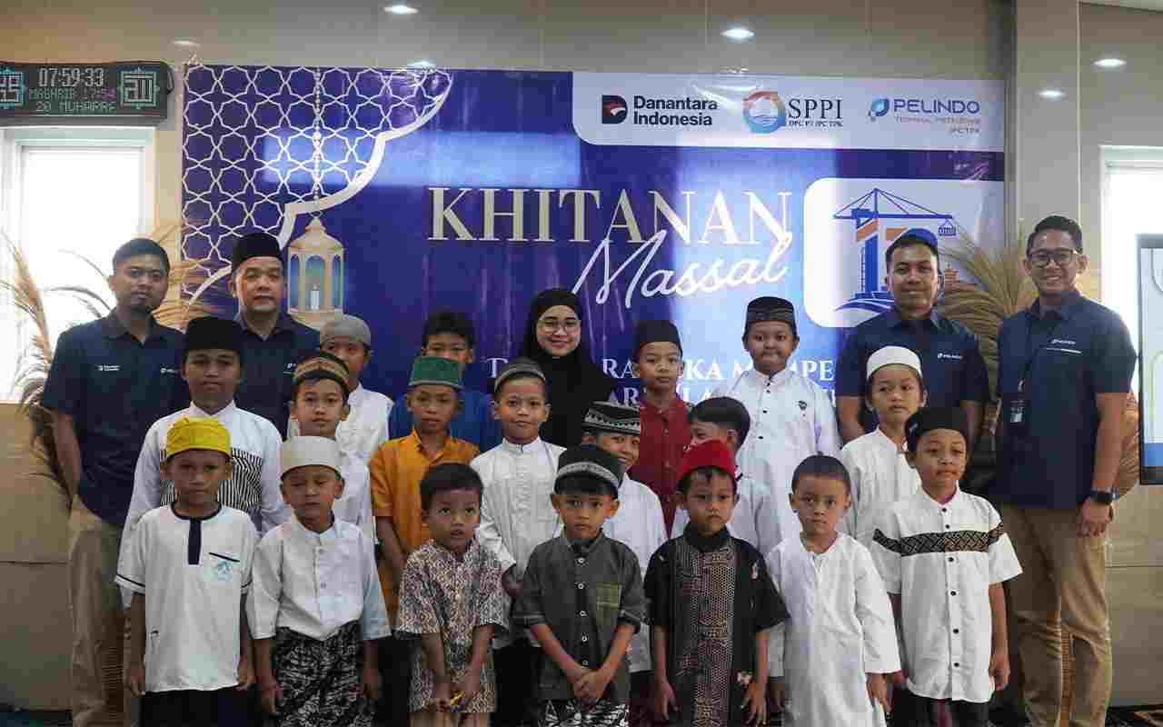 Sambut HUT Ke-13, IPC Terminal Petikemas Gelar Khitanan Massal untuk Warga Cilincing