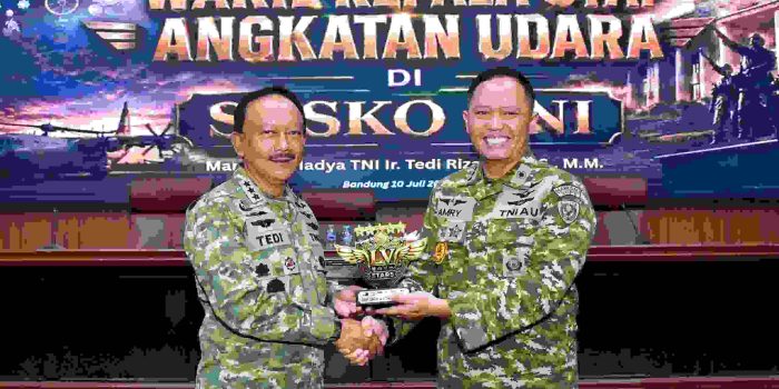 Wakasau Bekali Pasis Sesko TNI tentang Keunggulan Siber dan Informasi di Era Operasi Multi Domain