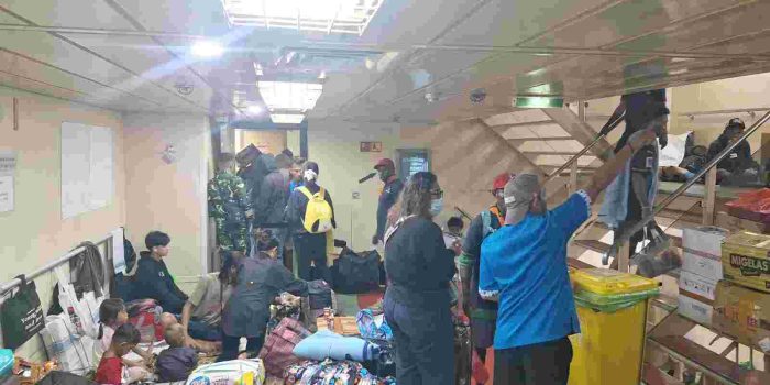 SINERGI TIM GABUNGAN TNI AL BERHASIL GAGALKAN PENYELUNDUPAN BELASAN SATWA ENDEMIK DILINDUNGI DI PAPUA