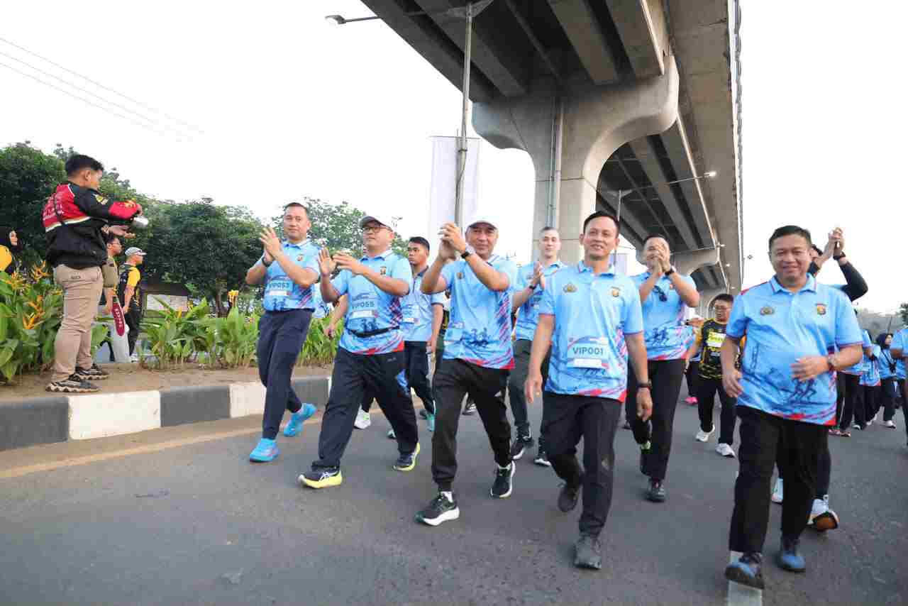 Kapolda Sumsel Bersama Forkopimda Sapa Ribuan Peserta Sumsel Bhayangkara Run, Kuatkan Kolaborasi dan Soliditas Bumi Sriwijaya
