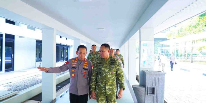 Panglima TNI Terima Kunjungan Silaturahmi Kapolri, Pererat Solidaritas TNI-Polri