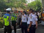 JPO Tendean Ditabrak Truk Alat Berat, Polisi Alihkan Arus Lalu Lintas JPO Tendean Ditabrak Truk Alat Berat, Polisi Alihkan Arus Lalu Lintas