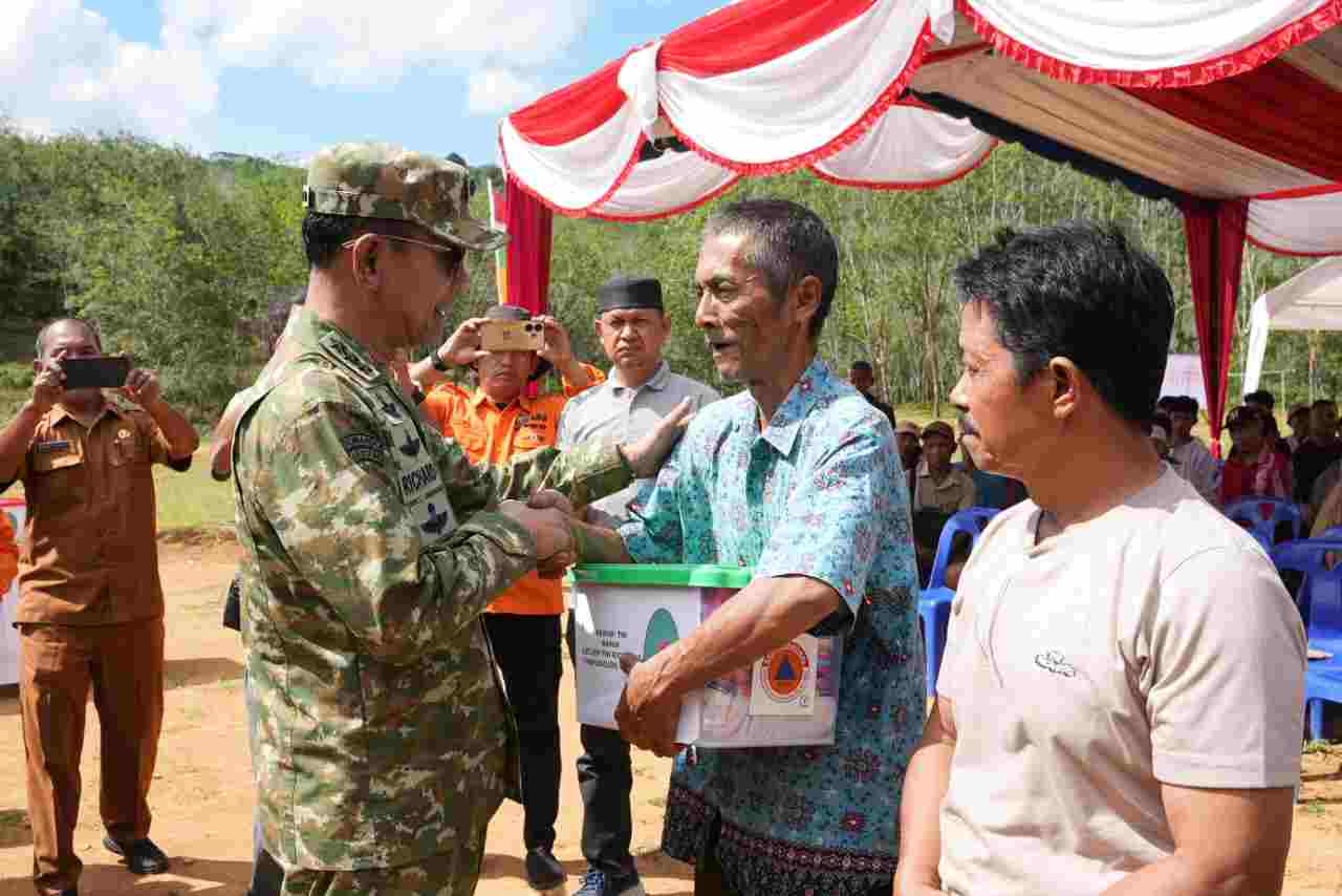 Wakil Ketua 1 Satgas PRR Letjen TNI Richard Tampubolon Tinjau Padang Sidimpuan dan Tapanuli Selatan Sumatera Utara. Ada apa..?