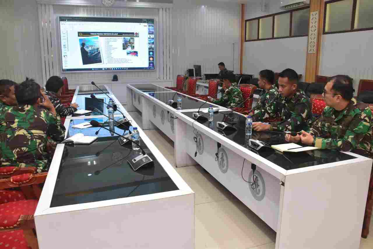 PEMBERIAN KURSUS SINGKAT KAMLA, TINGKATKAN PROFESIONALISME DAN INTEGRITAS PRAJURIT SATROL JAJARAN KODAERAL V