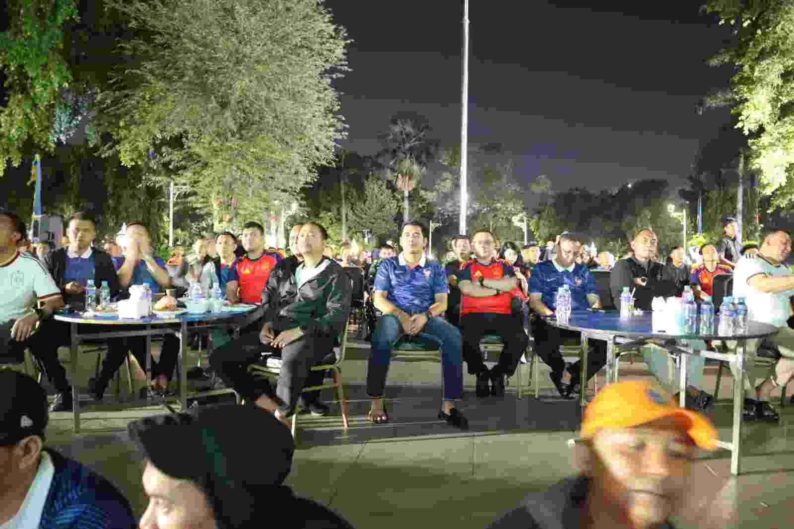 Forkopimko Jakarta Utara Bersama Tiga Pilar Gelar Nobar Semifinal Piala Dunia 2026, Perkuat Sinergi dan Jaga Kondusivitas Wilayah Forkopimko Jakarta Utara Bersama Tiga Pilar Gelar Nobar Semifinal Piala Dunia 2026, Perkuat Sinergi dan Jaga Kondusivitas Wilayah