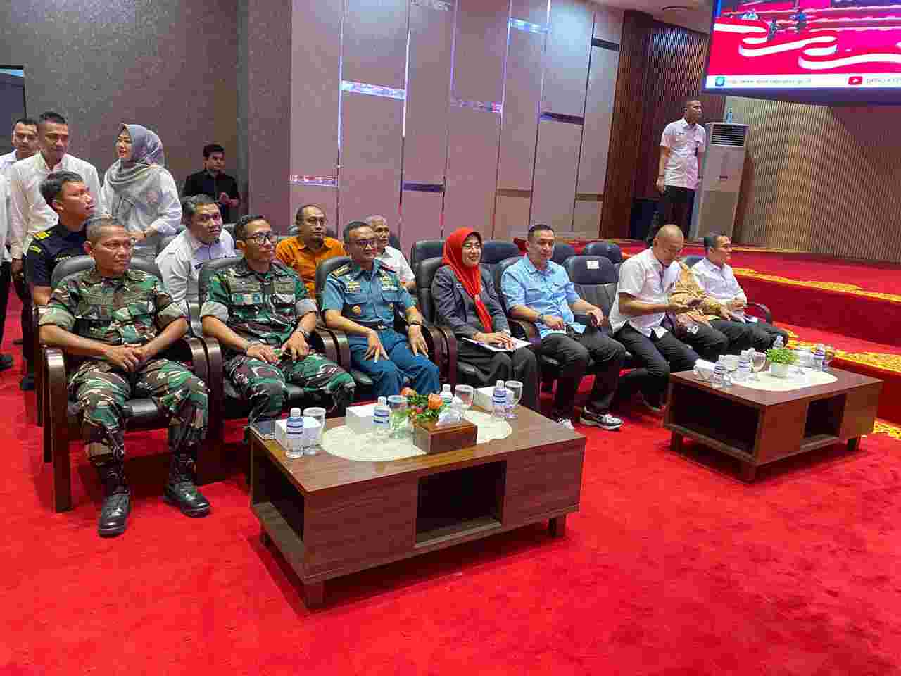 Danlanal Bintan Wakili Dankodaeral IV Hadiri Rapat Paripurna DPRD Kepri