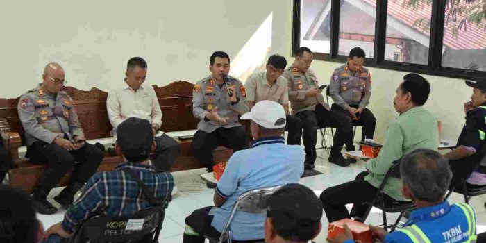 Perkuat Sinergi dengan TKBM, Kapolres Priok Gelar JJOS dan Ajak Jaga Stabilitas Kamtibmas Pelabuhan