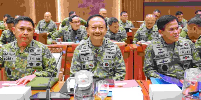 Wakasau Hadiri Raker Komisi I DPR RI Bahas Pertanggungjawaban Pelaksanaan APBN Kemhan/TNI TA 2025