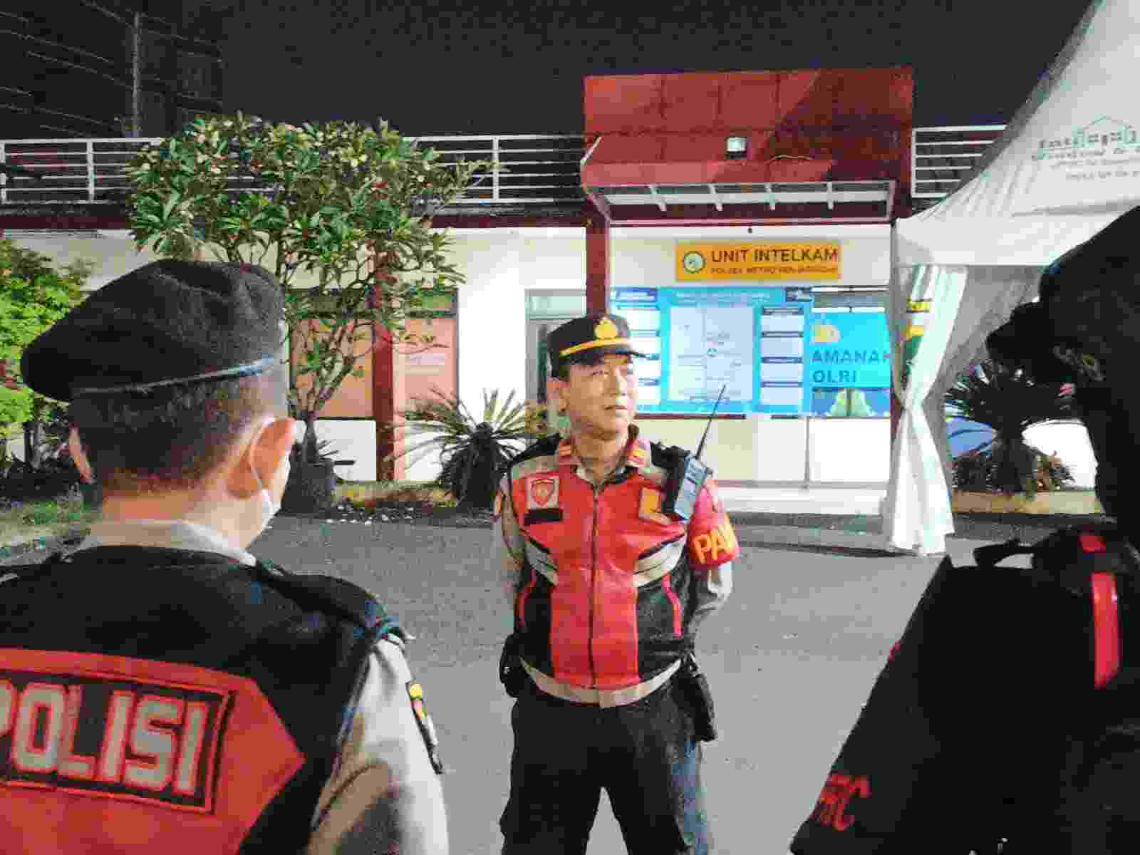 Jaga Jakarta: Polsek Metro Penjaringan Gelar KRYD, Patroli Hunting Antisipasi Tawuran dan Kejahatan Jalanan