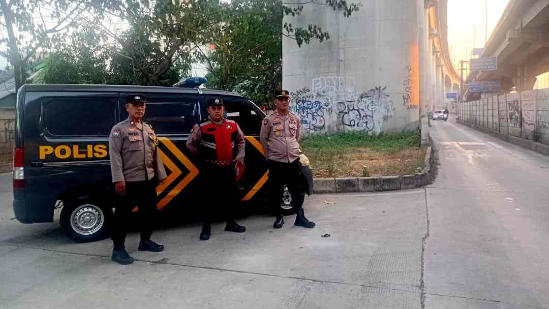 Jaga Jakarta On The Spot, Polsek Bekasi Selatan Tingkatkan Patroli dan Strong Point Cegah Tawuran di Titik Rawan Jaga Jakarta On The Spot, Polsek Bekasi Selatan Tingkatkan Patroli dan Strong Point Cegah Tawuran di Titik Rawan
