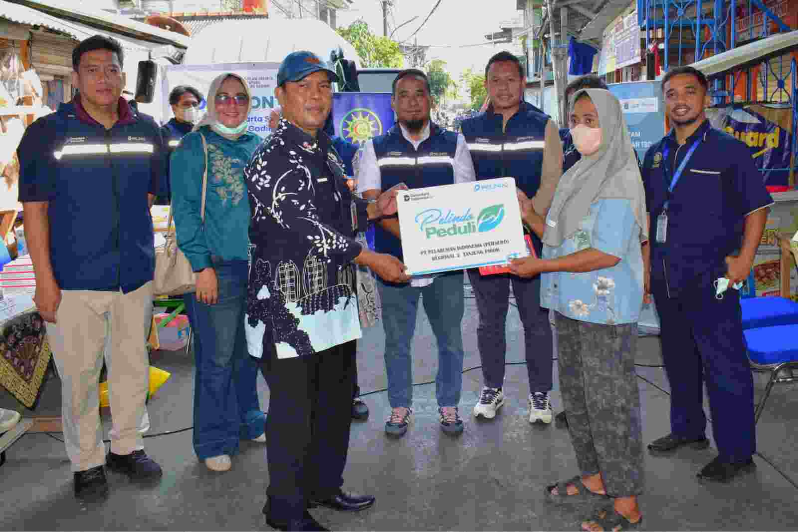 Pelindo Regional 2 Tanjung Priok Gelar Program Pelindo Sehat 2026, Berikan Pemeriksaan TBC Gratis dan Santunan Anak Yatim di Kalibaru