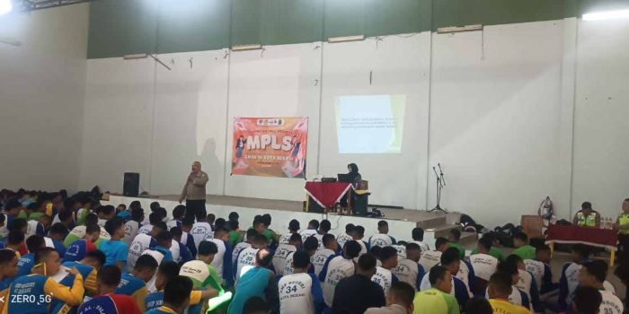 Polsek Pondok Gede Gelar Penyuluhan MPLS Melalui Program Jaga Jakarta On The Spot, Tanamkan Disiplin dan Kesadaran Bahaya Narkoba