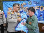 Jumat Peduli, Polres Metro Jakarta Utara Salurkan Paket Sembako untuk Warga Rawabadak Utara