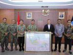 Pushidrosal Dorong Kolaborasi Riset Kelautan dan Serahkan Peta NKRI ke Kemendiktisaintek