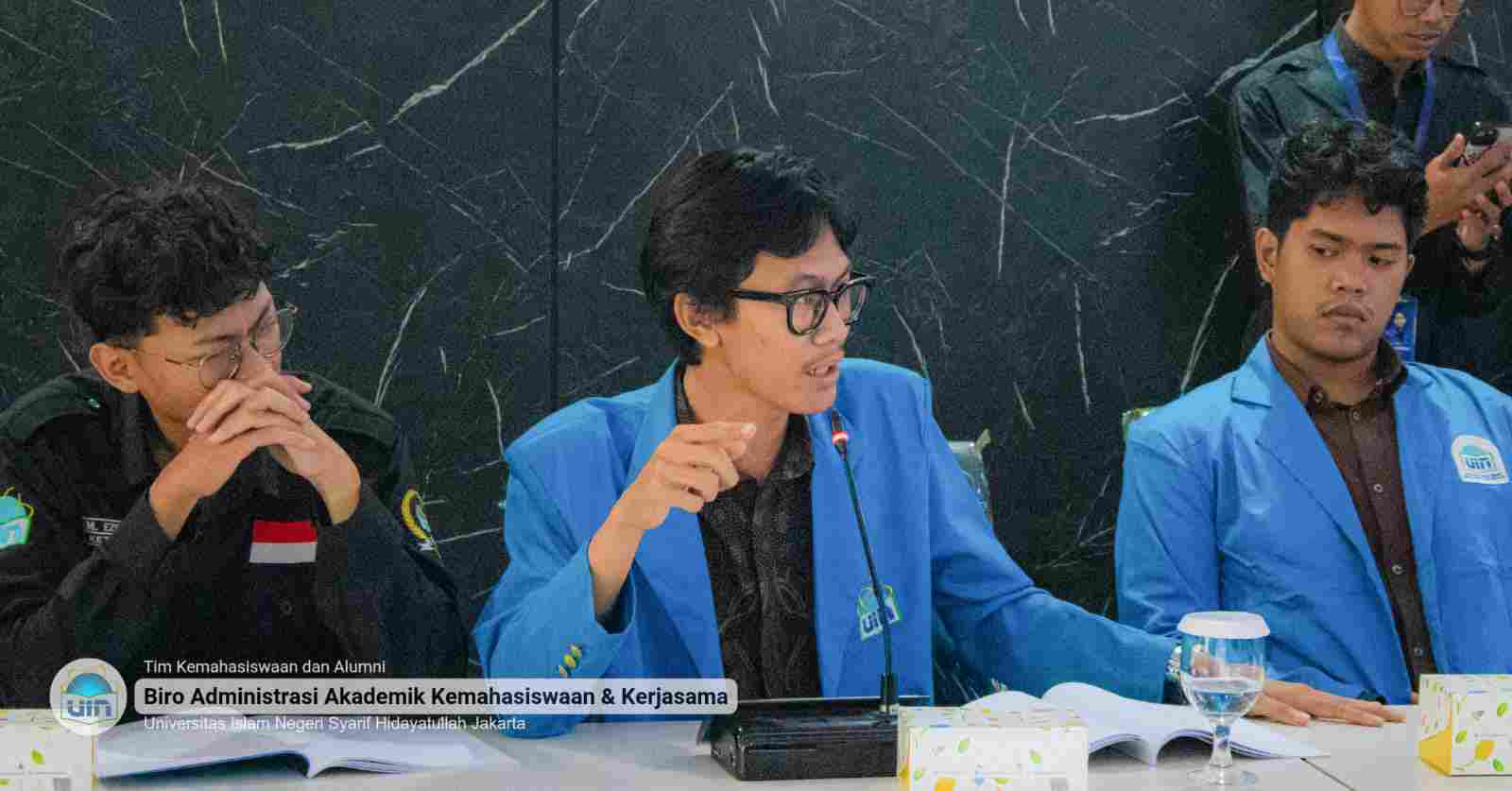 DEMA dan SEMA UIN Jakarta Soroti UKT, Keamanan Kampus, hingga Transparansi Anggaran dalam Audiensi Terbuka dengan Rektorat