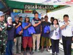 Pelindo Regional 2 Tanjung Priok Salurkan 1.040 Paket Sembako untuk Nelayan Kalibaru Melalui Program NPEA Berbagi 2026 Pelindo Regional 2 Tanjung Priok Salurkan 1.040 Paket Sembako untuk Nelayan Kalibaru Melalui Program NPEA Berbagi 2026